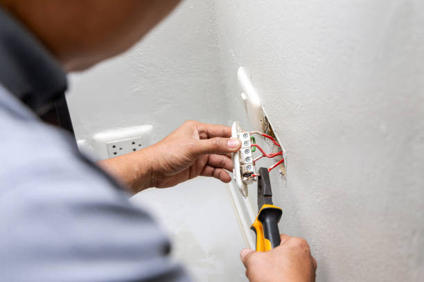 Best Electrical Contractors for Businesses  in Wheelersburg, OH